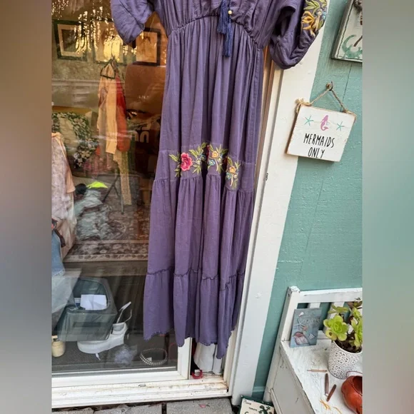 Chasing Unicorns Gorgeous Purple Bohemian Maxi Dress w Embroidered Flowers
